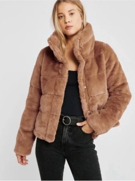 Abercrombie & Fitch Jackets & Blazers - Abercrombie Womens Mini Faux-Fur Puffer Jacket in Brown Sz L